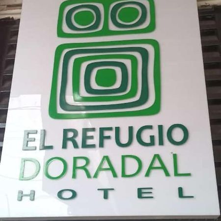 Hotel El Refugio Doradal Esterno foto
