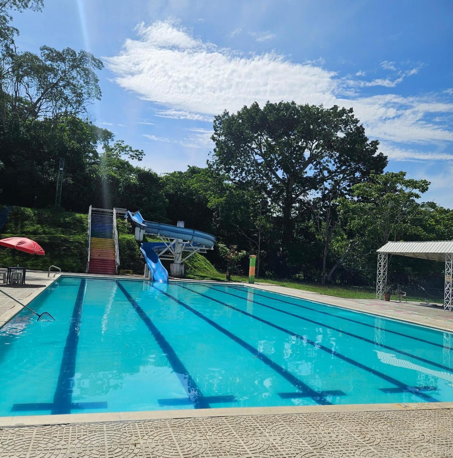 Hotel El Refugio Doradal Esterno foto