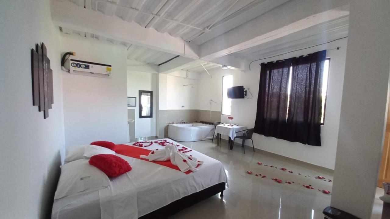 Hotel El Refugio Doradal Esterno foto